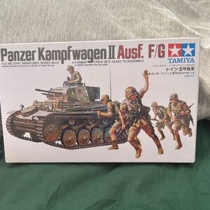 Panzer Kampfwagen II Ausf. F/G Model Kit